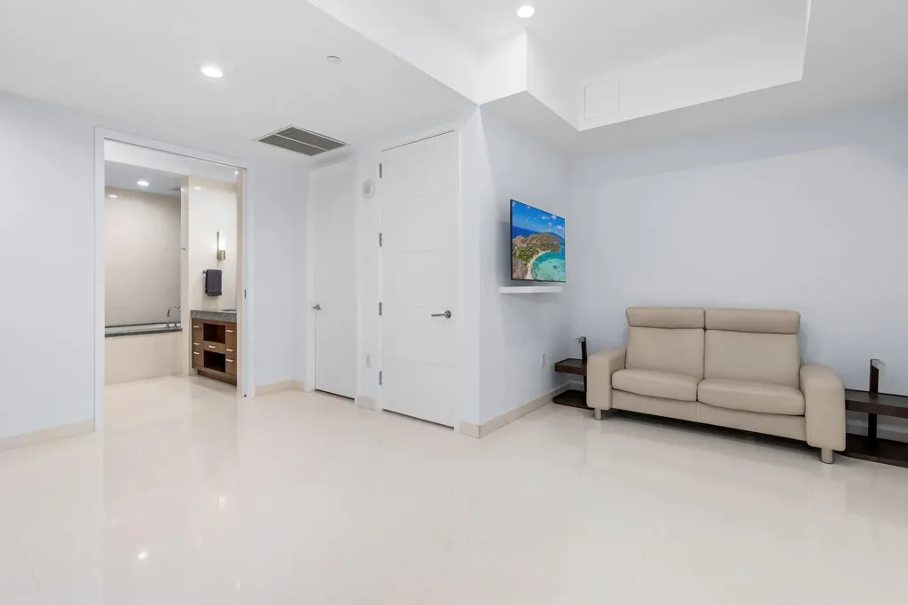 1000 S Ocean Boulevard Boca Raton FL 33432
