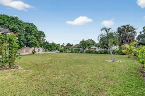 3816 Merrill Avenue West Palm Beach FL 33405