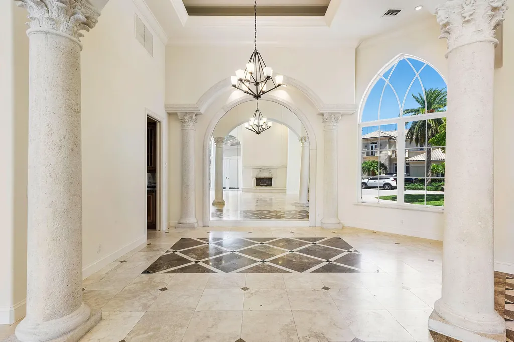 159 W Coconut Palm Road Boca Raton FL 33432