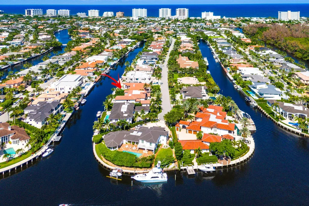 159 W Coconut Palm Road Boca Raton FL 33432