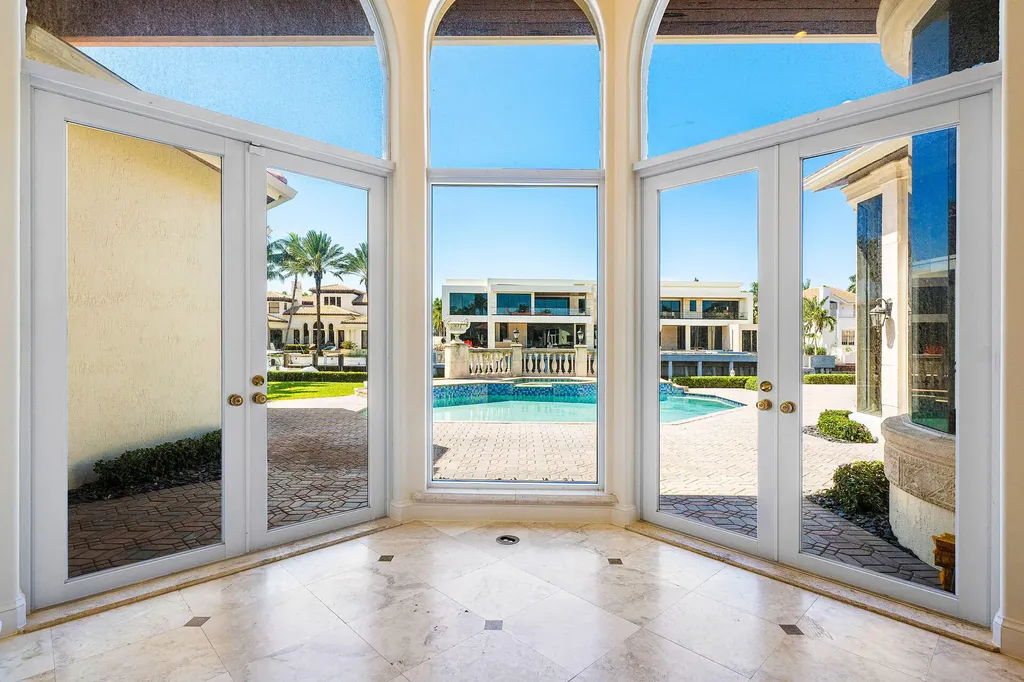 159 W Coconut Palm Road Boca Raton FL 33432