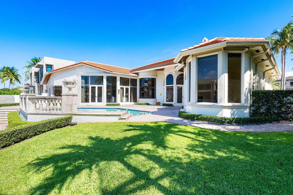 159 W Coconut Palm Road Boca Raton FL 33432