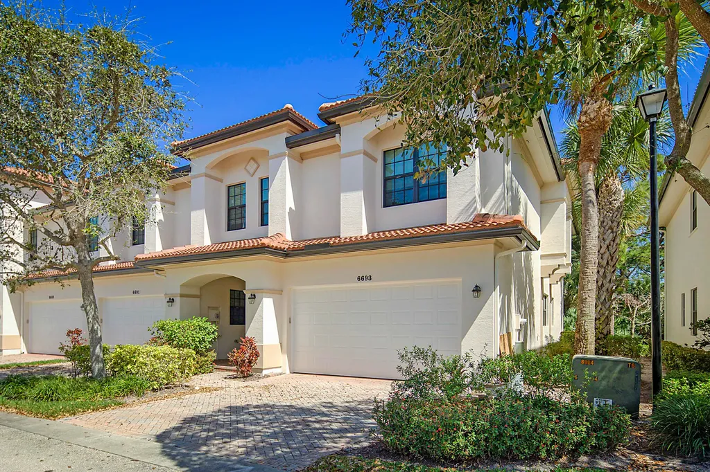 6693 SE Woodmill Pond Lane Stuart FL 34997