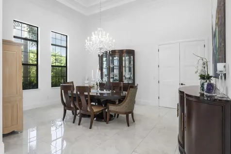 1000 NE Wright Avenue Jensen Beach FL 34957