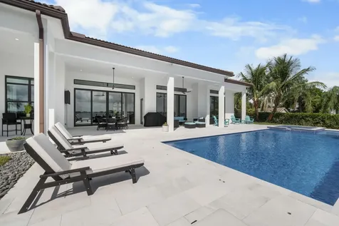 1000 NE Wright Avenue Jensen Beach FL 34957