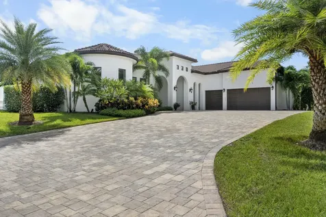 1000 NE Wright Avenue Jensen Beach FL 34957