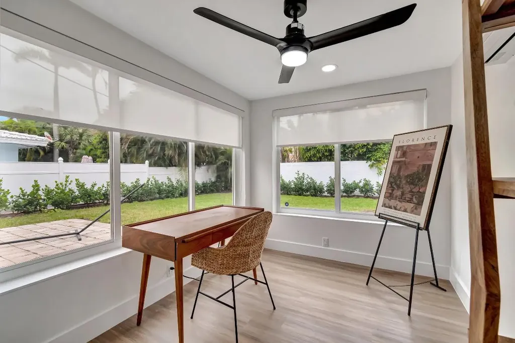 620 Las Palmas Park Boynton Beach FL 33435