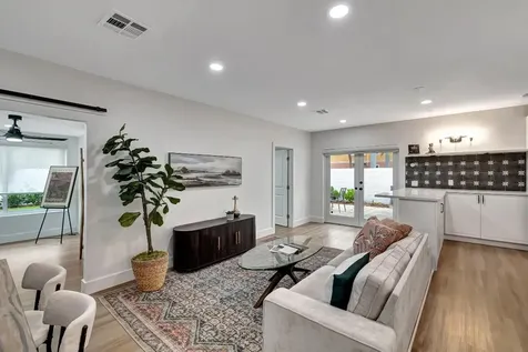 620 Las Palmas Park Boynton Beach FL 33435