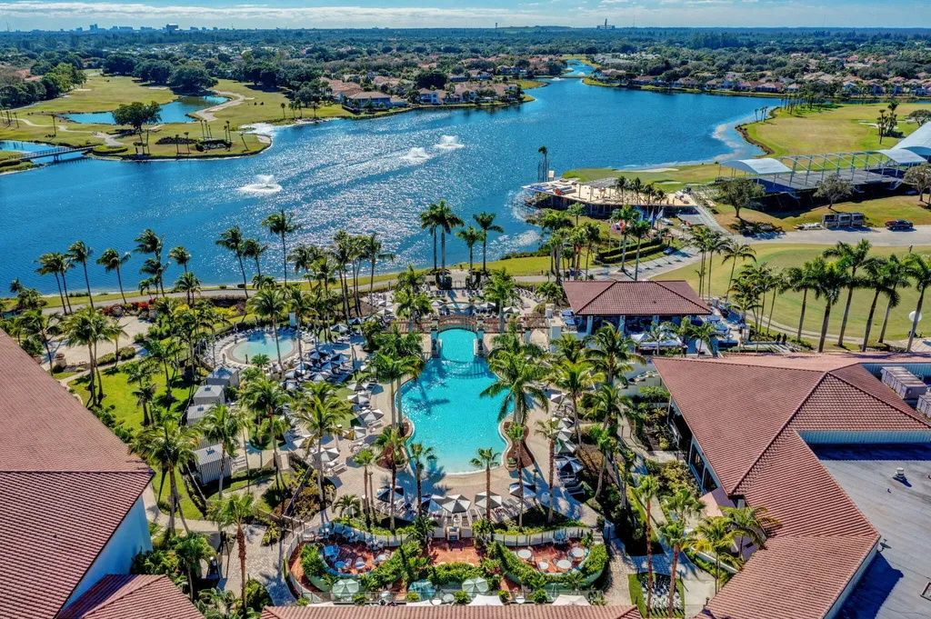 54 Windsor Lane Palm Beach Gardens FL 33418
