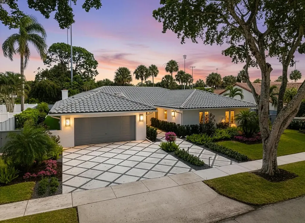 2710 NW 27th Avenue Boca Raton FL 33434