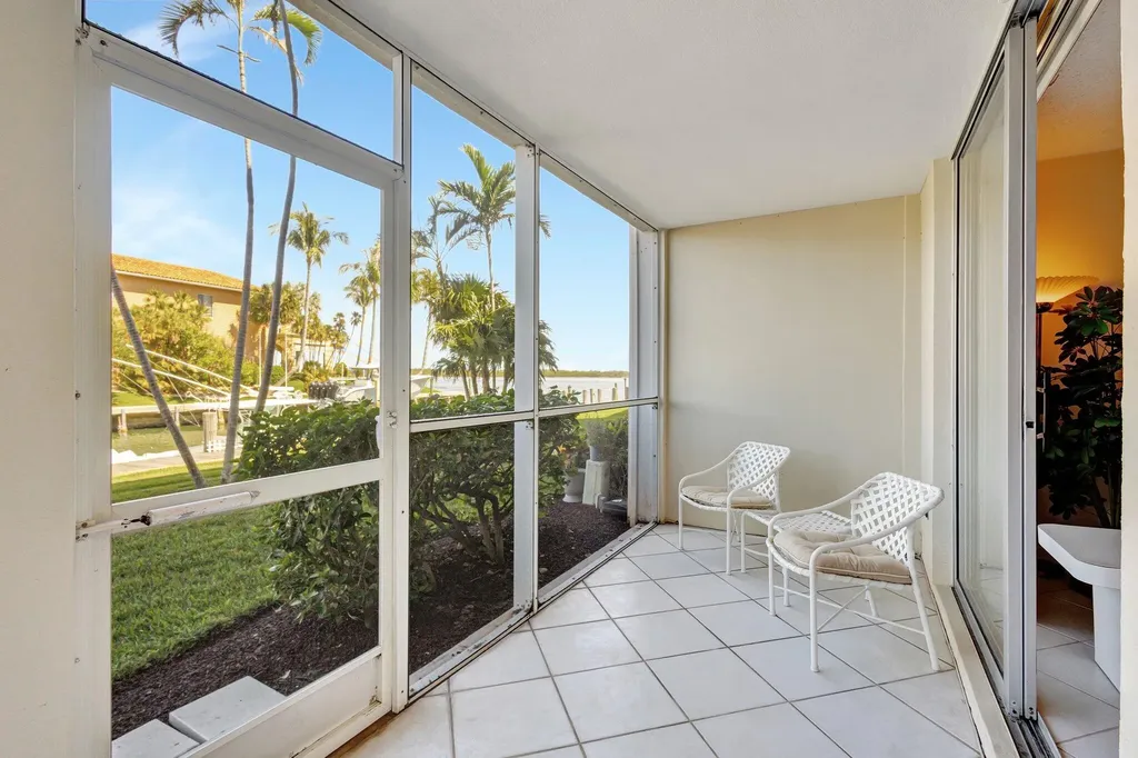 105 Paradise Harbour Boulevard North Palm Beach FL 33408