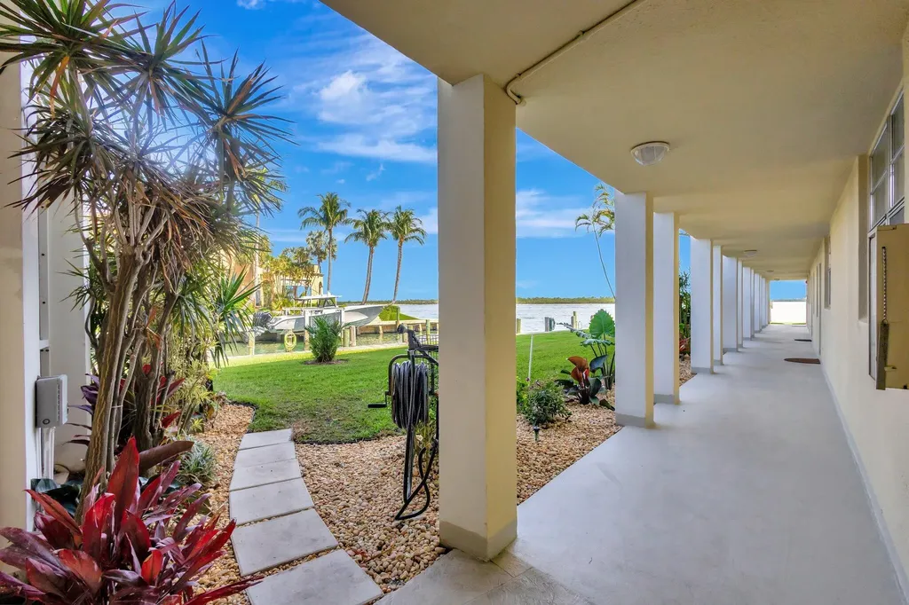 105 Paradise Harbour Boulevard North Palm Beach FL 33408