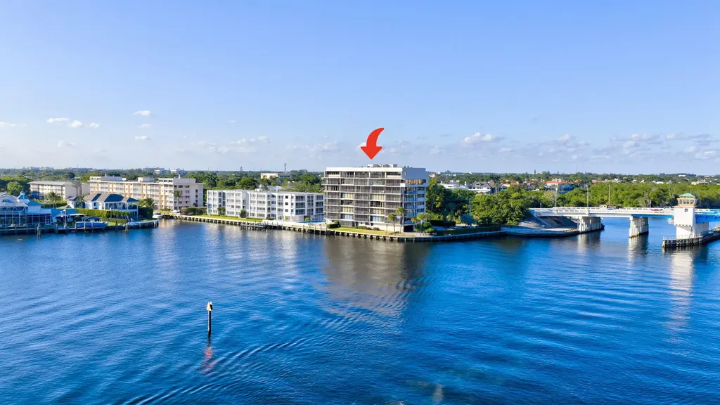 900 NE Spanish River Boulevard Boca Raton FL 33431