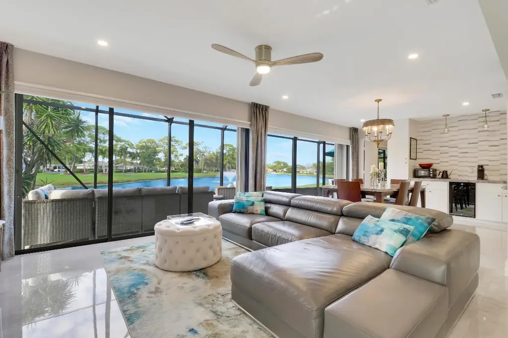 13397 Garth Court Palm Beach Gardens FL 33418