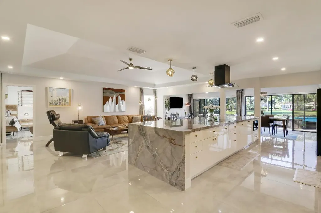 13397 Garth Court Palm Beach Gardens FL 33418