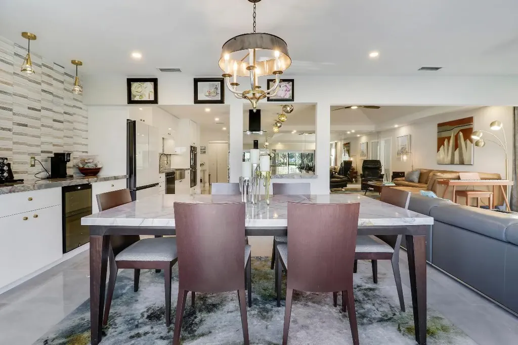 13397 Garth Court Palm Beach Gardens FL 33418