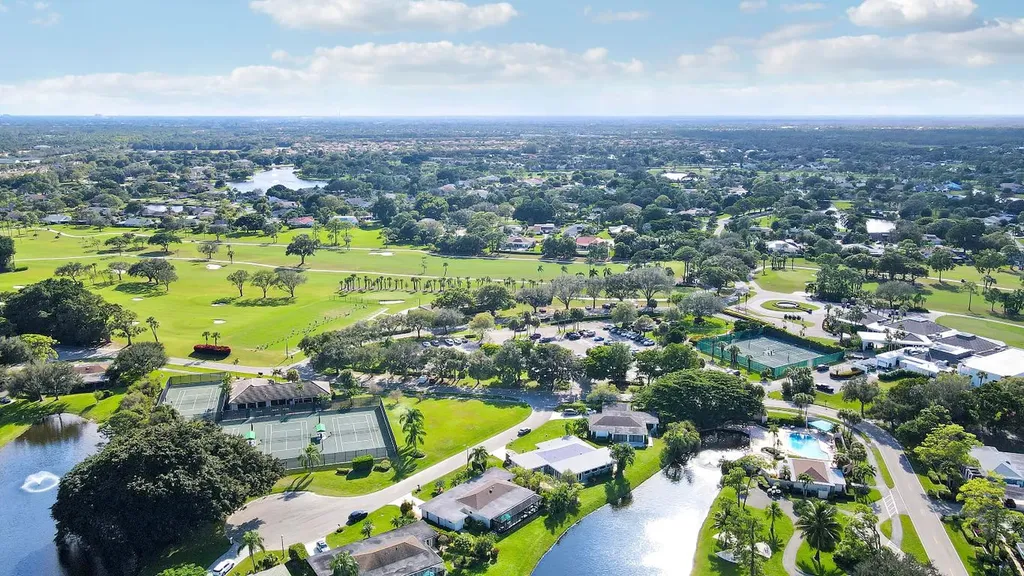 13397 Garth Court Palm Beach Gardens FL 33418