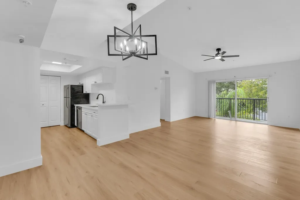 400 Crestwood Court N Royal Palm Beach FL 33411