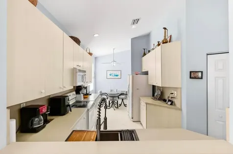 7149 Cataluna Circle Delray Beach FL 33446