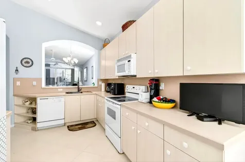 7149 Cataluna Circle Delray Beach FL 33446