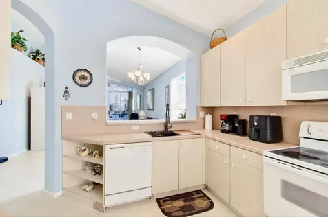 7149 Cataluna Circle Delray Beach FL 33446