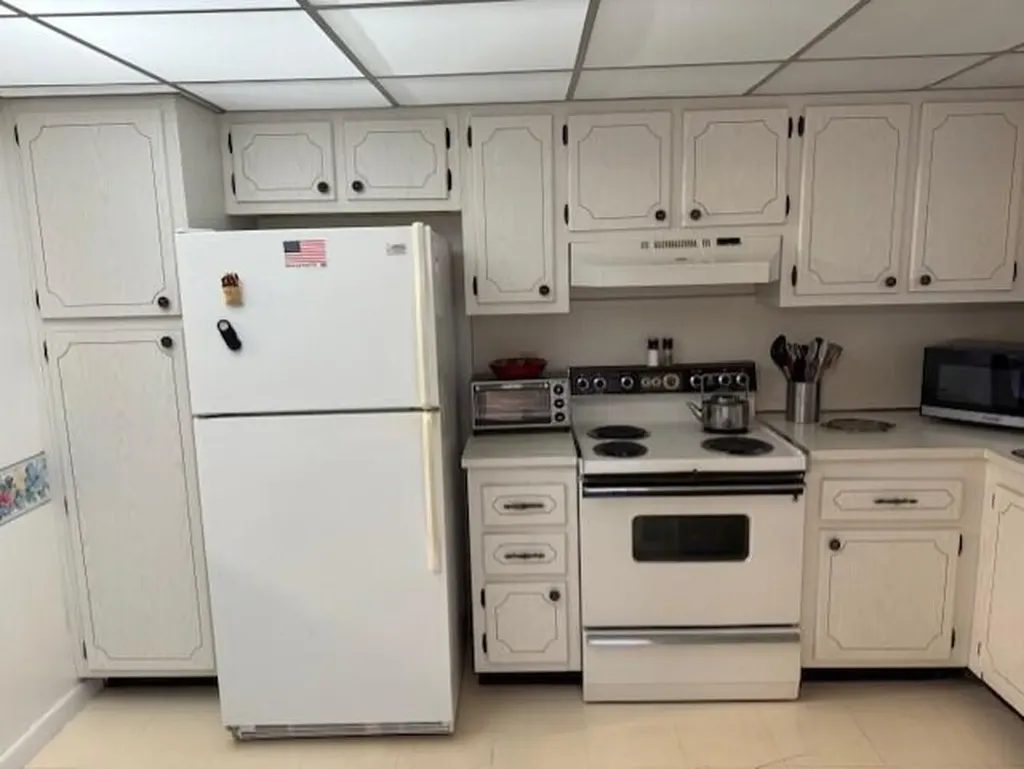 2420 Deer Creek Country Club Boulevard Deerfield Beach FL 33442