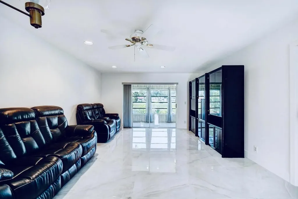 159 Lake Meryl Drive West Palm Beach FL 33411