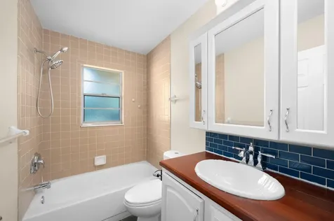 2491 SE Whitehorse Street Port St Lucie FL 34984