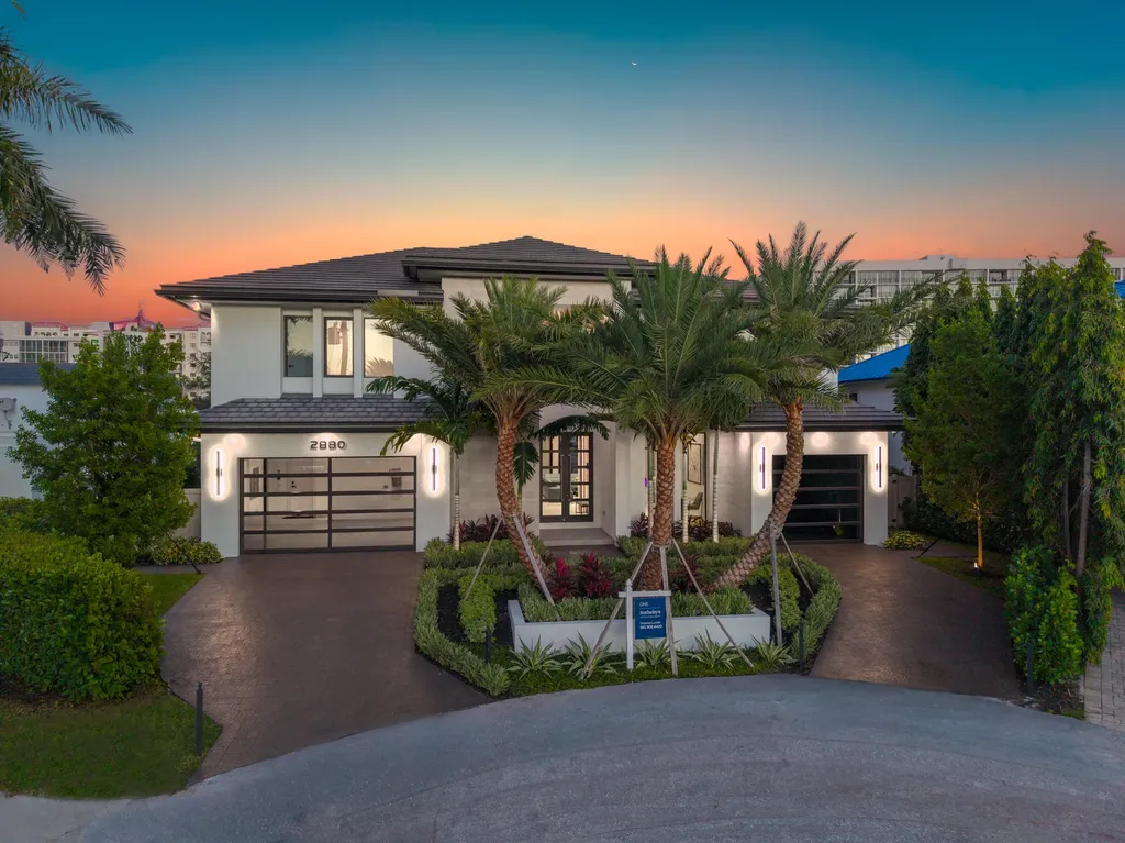 2880 NE 9th Street Pompano Beach FL 33062