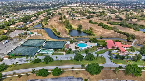 13602 Via Flora Delray Beach FL 33484