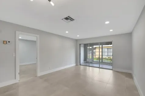 13602 Via Flora Delray Beach FL 33484