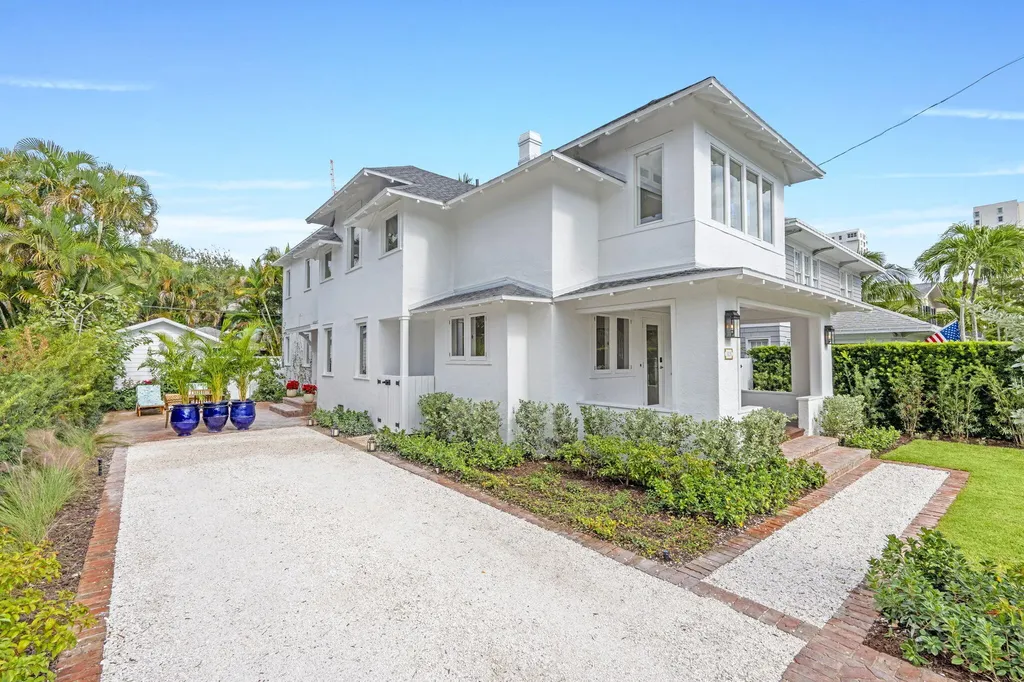 313 Vallette Way West Palm Beach FL 33401