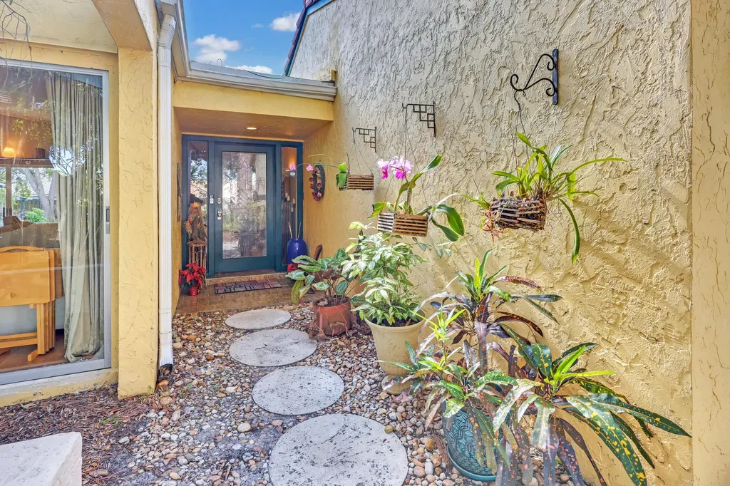 1440 SW 20th Street Boca Raton FL 33486