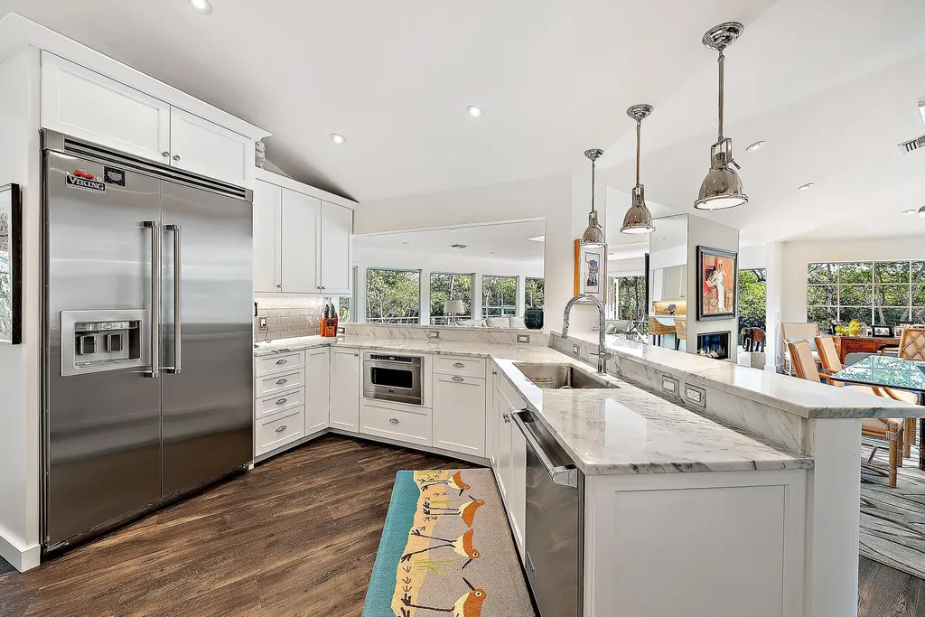 105 Harbor Way Jupiter Island FL 33455