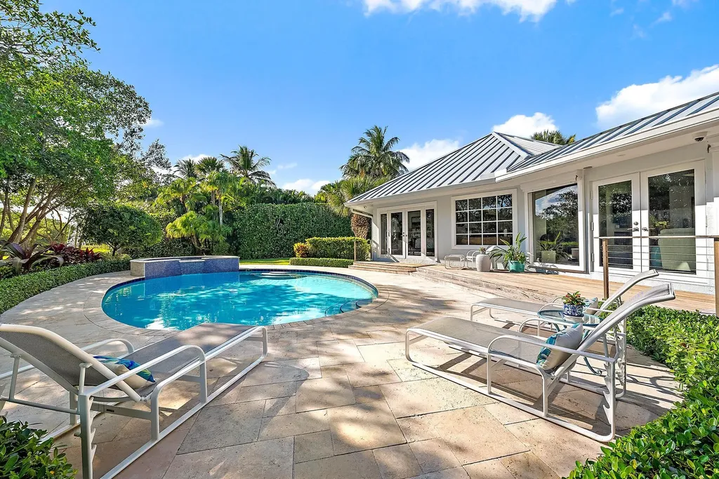 105 Harbor Way Jupiter Island FL 33455
