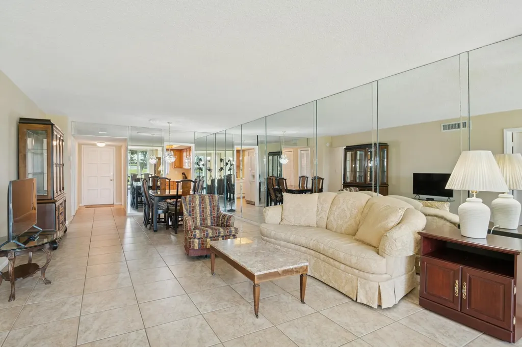 157 Atlantis Boulevard Atlantis FL 33462