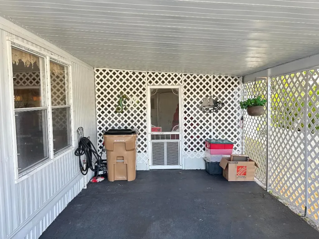 425 E Bougainvillea Drive Deerfield Beach FL 33442