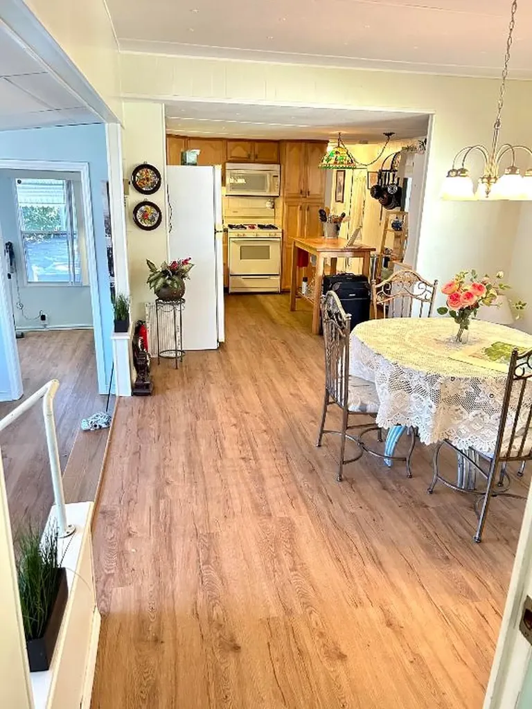 425 E Bougainvillea Drive Deerfield Beach FL 33442