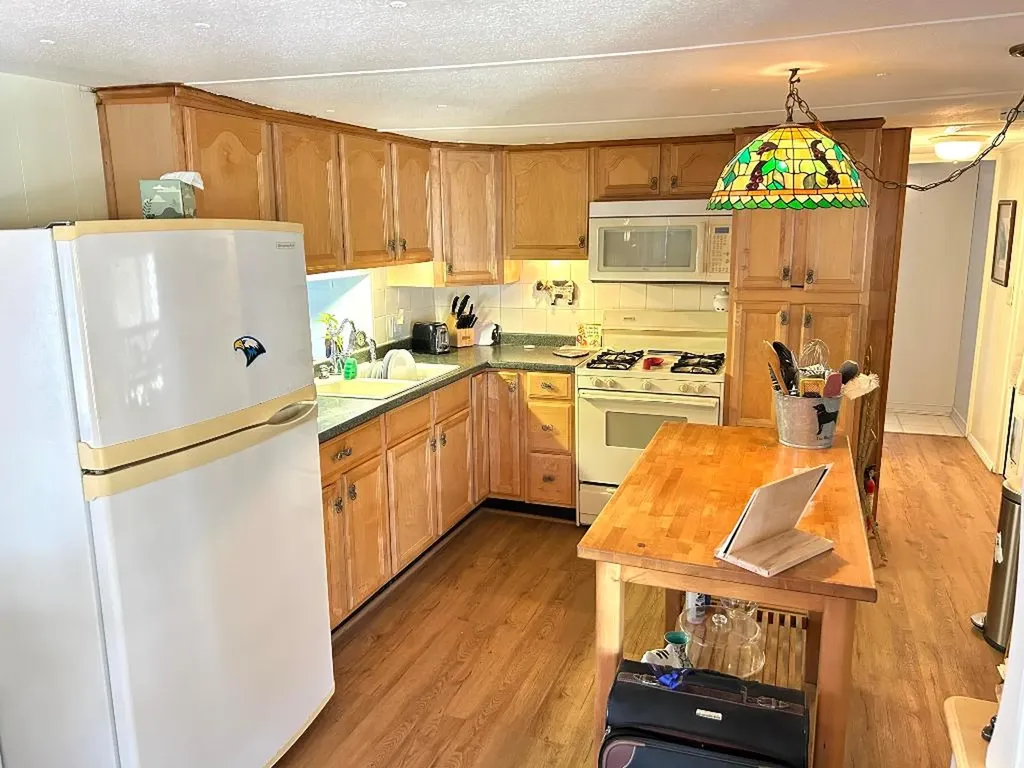425 E Bougainvillea Drive Deerfield Beach FL 33442