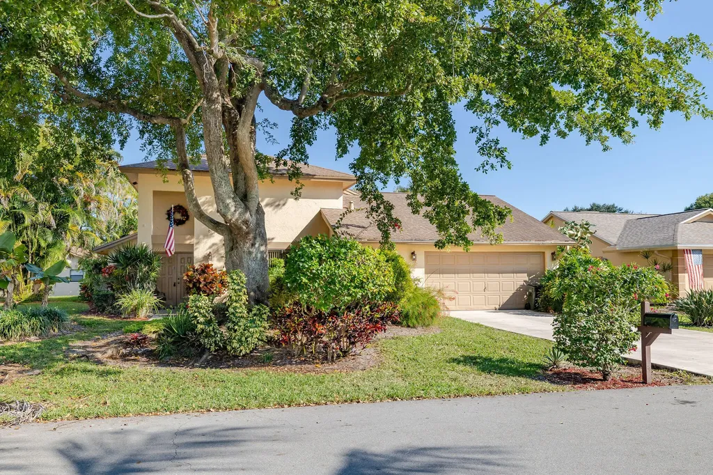 1425 NW 28th Avenue Delray Beach FL 33445