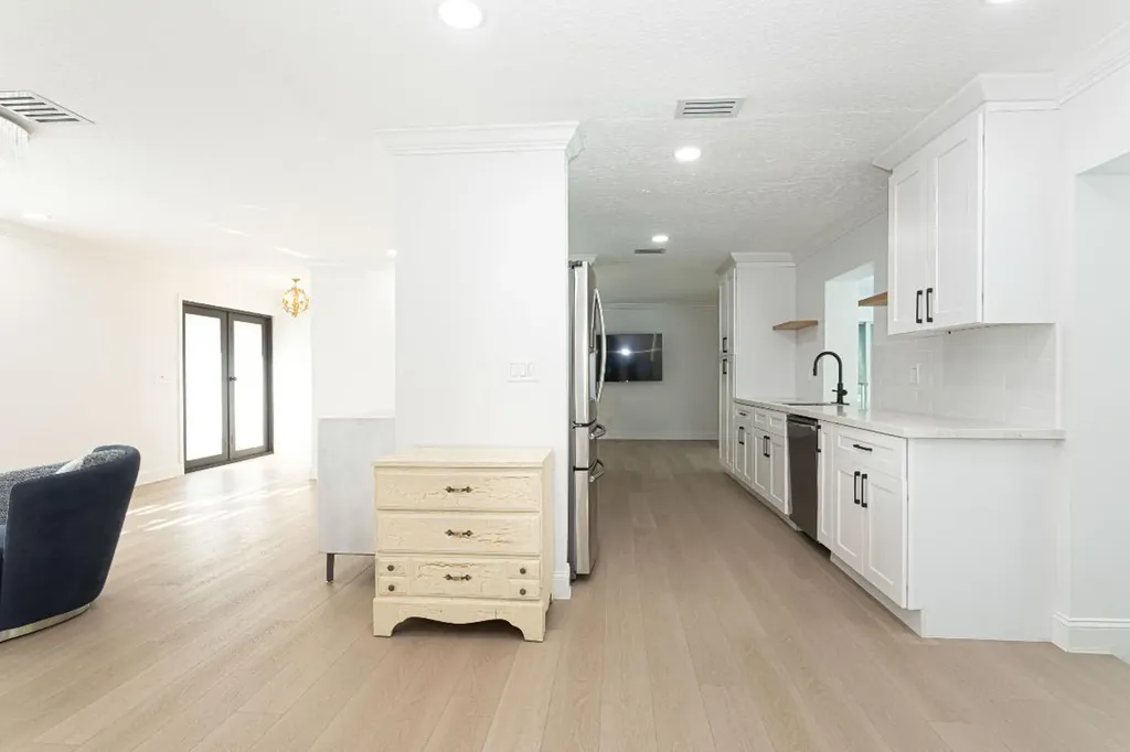 2013 Ardley Road North Palm Beach FL 33408