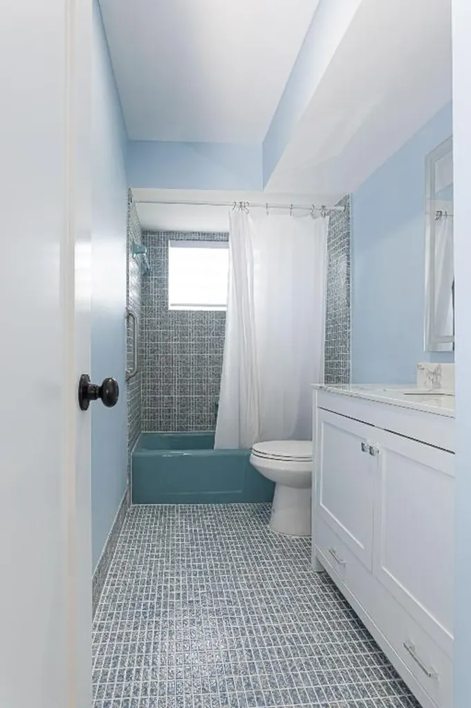 2013 Ardley Road North Palm Beach FL 33408