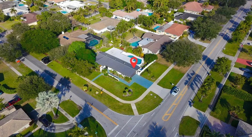2013 Ardley Road North Palm Beach FL 33408