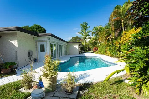 2013 Ardley Road North Palm Beach FL 33408