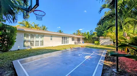 6220 SW 4th Street Margate FL 33068