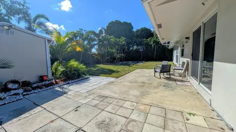6220 SW 4th Street Margate FL 33068