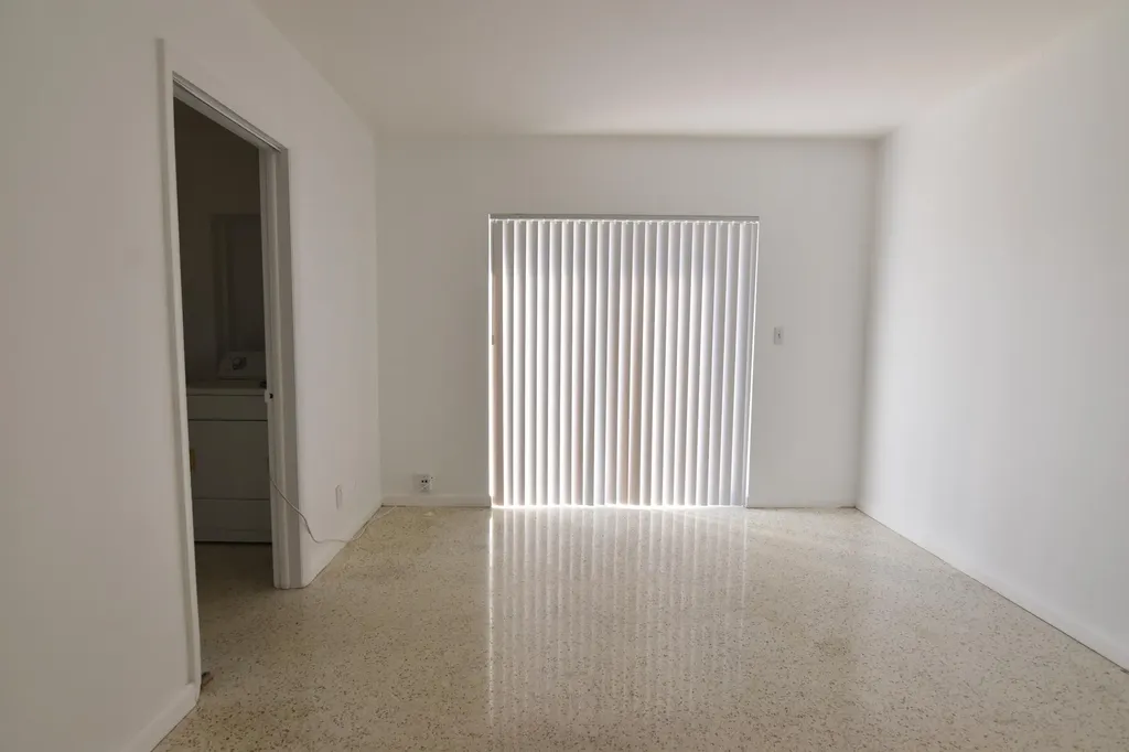2472 NE 5th Avenue Boca Raton FL 33431