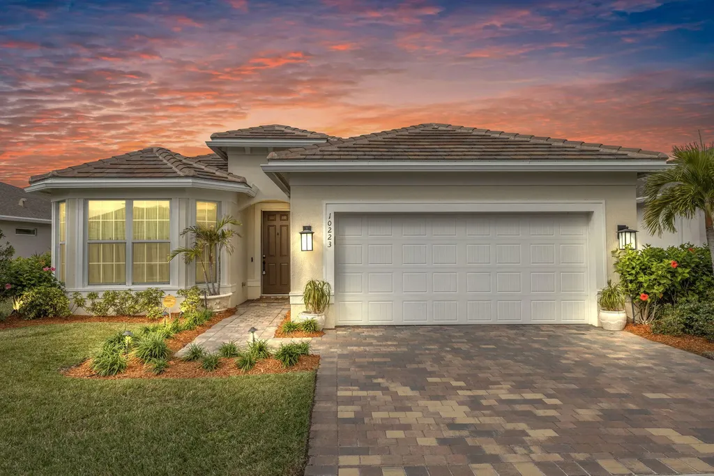 10223 SW Pervenche Lane Port St Lucie FL 34987