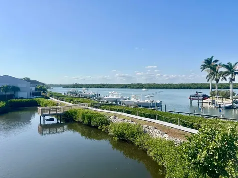 2486 Harbour Cove Drive Hutchinson Island FL 34949