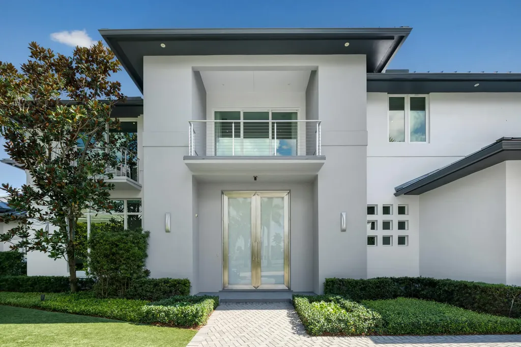 1900 Sabal Palm Drive Boca Raton FL 33432